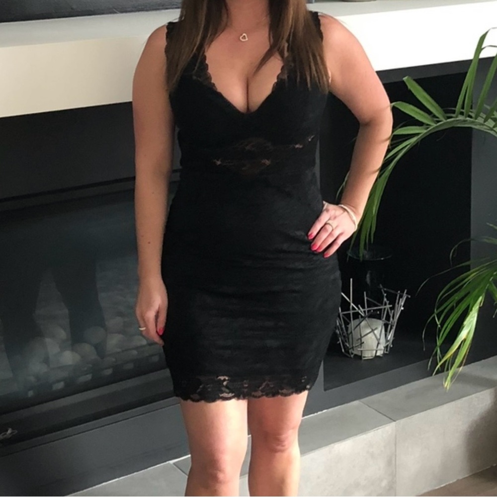 GUESS Black Lace Mini Bodycon Dress Medium
